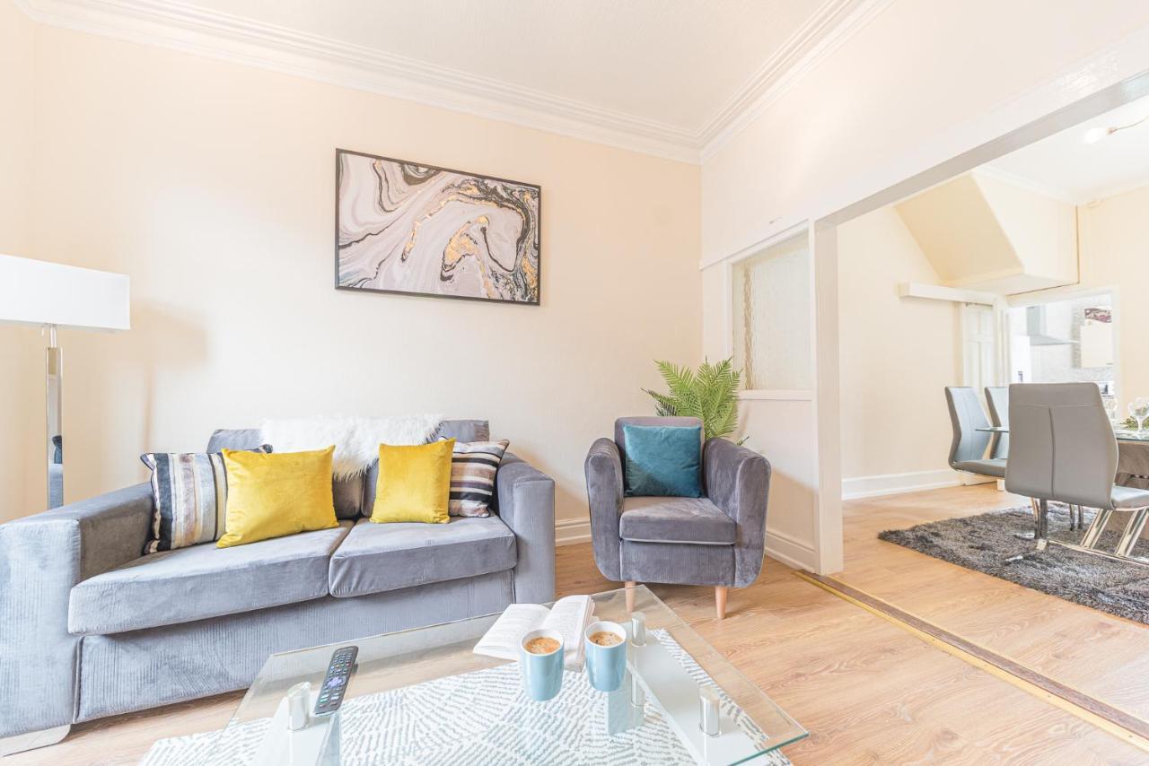 *King Bed* Luxury City Centre House Barrow-in-Furness Exterior foto
